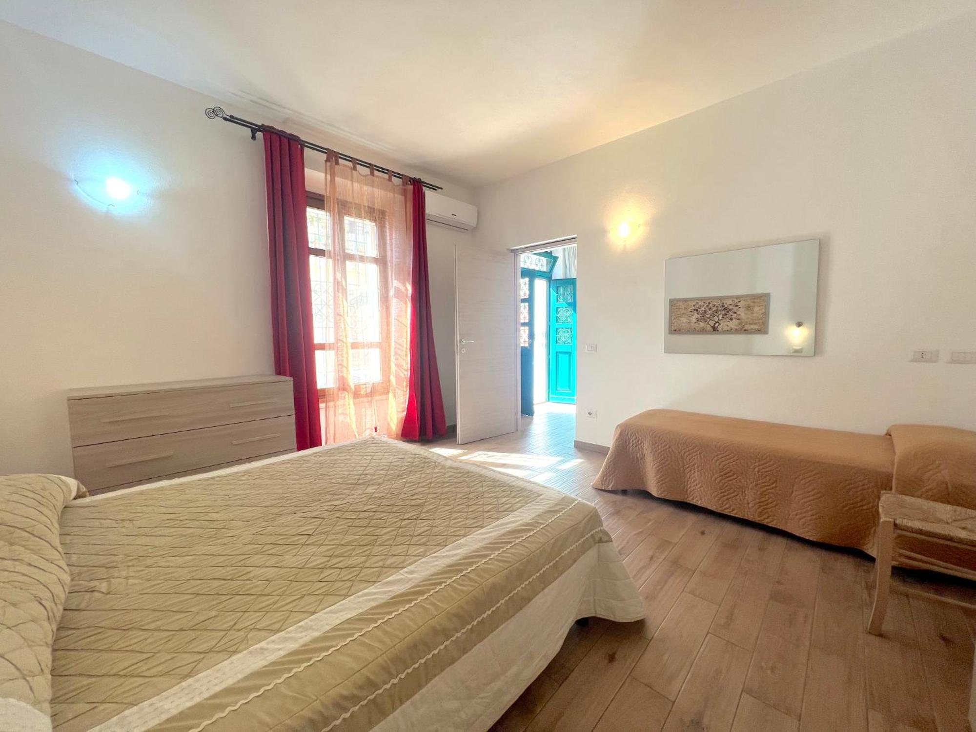 Olbia Domus Inn Eksteriør billede