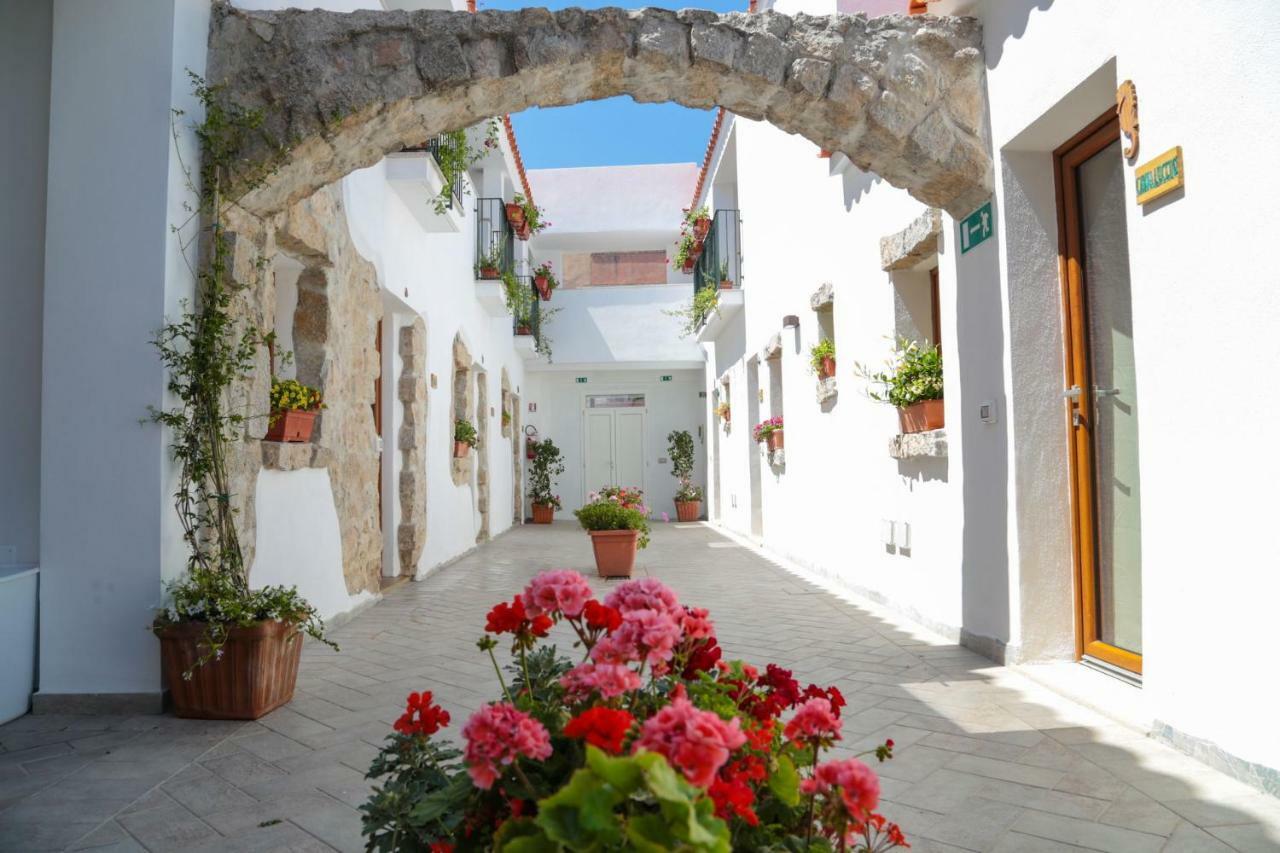 Olbia Domus Inn Eksteriør billede