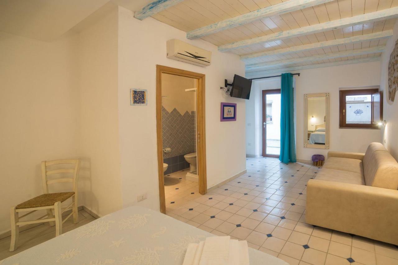 Olbia Domus Inn Eksteriør billede