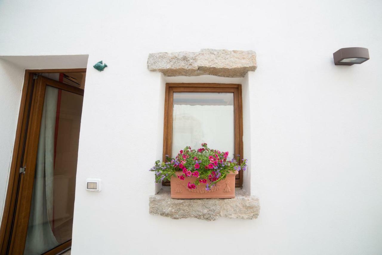 Olbia Domus Inn Eksteriør billede