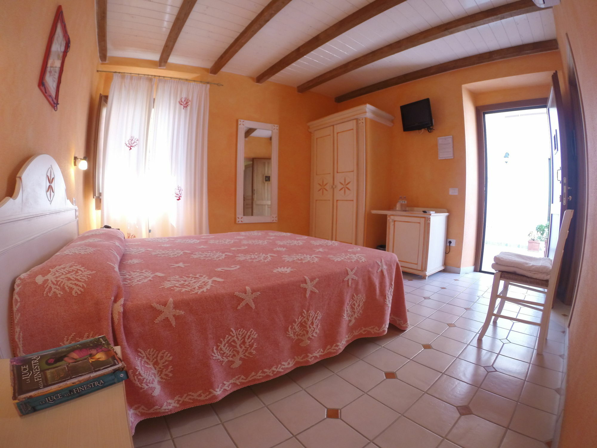 Olbia Domus Inn Eksteriør billede